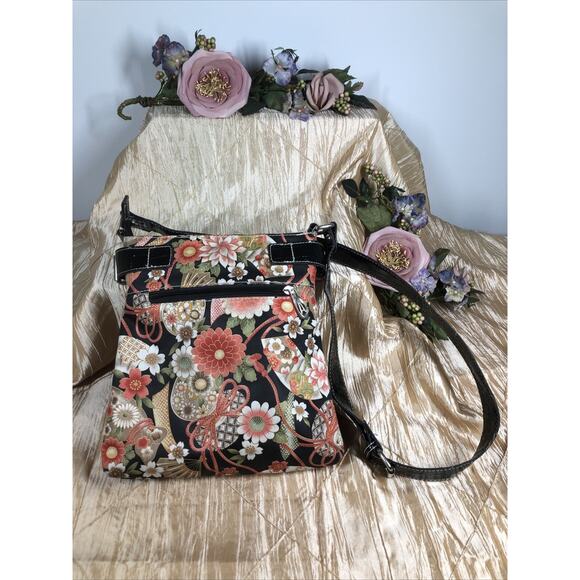 Multi Pocket Crossbody Bag for Women Shoulder Bag Ultra Soft Minimalist Bohemian - Picture 2 of 6